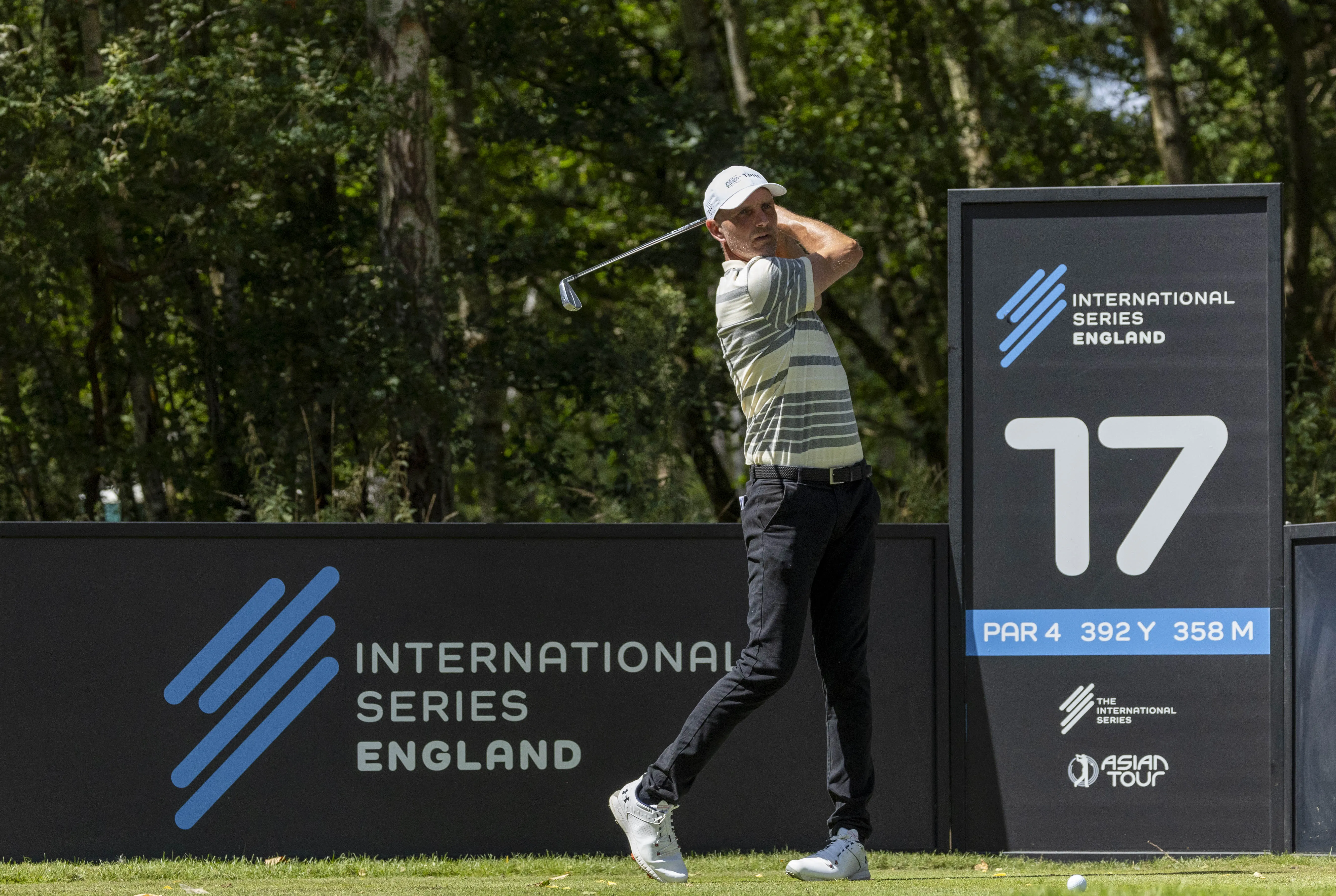 Dinwiddie delighted to be in contention at Foxhills