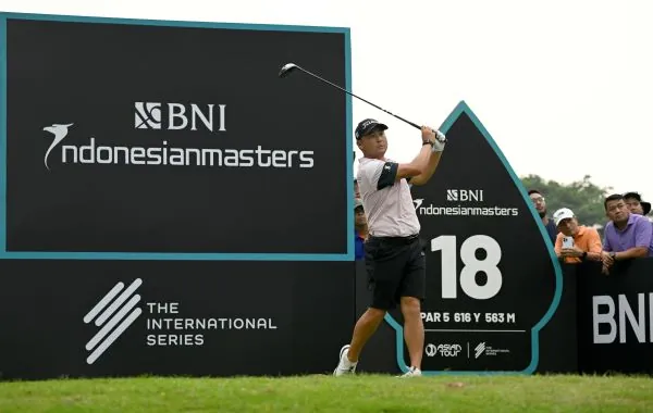 Birdie machine Lee has comfortable lead despite poor finish at BNI Indonesian Masters