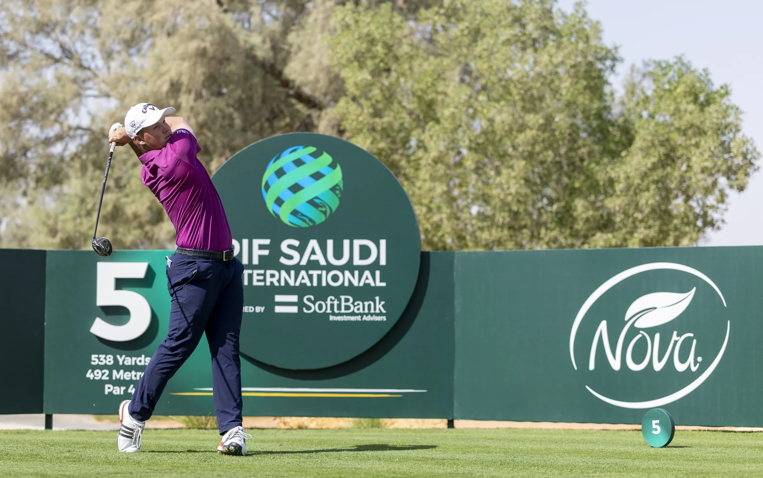 PIF Saudi International powered by SoftBank Investment Advisers: Surratt and Meronk strike early with sizzling 62s